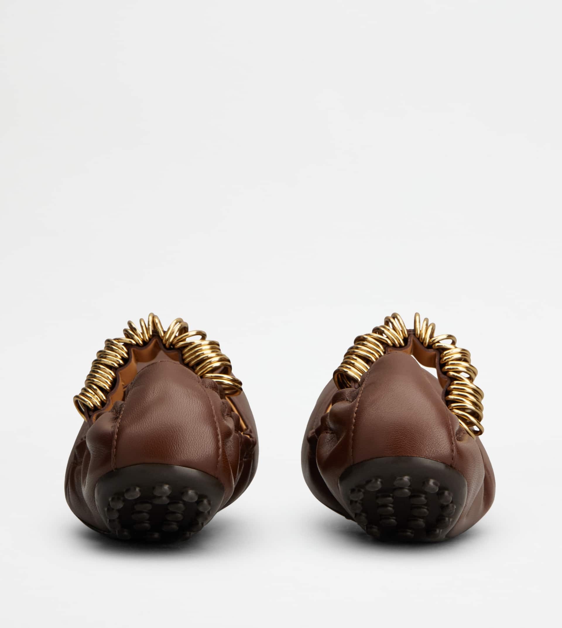 BALLERINAS IN LEATHER - BROWN - 3