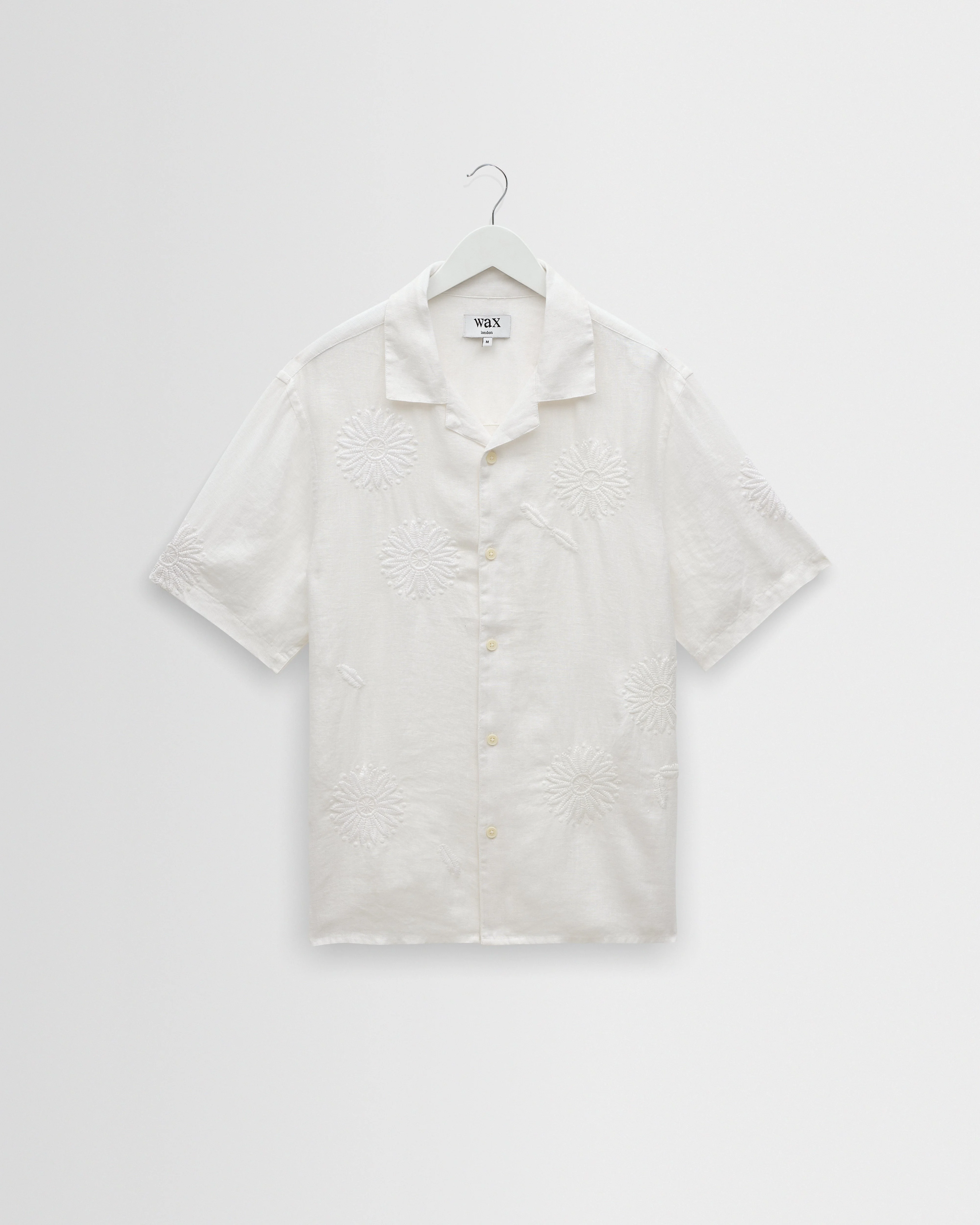 Didcot - White Flower Embroidered Short-Sleeve Shirt - 1