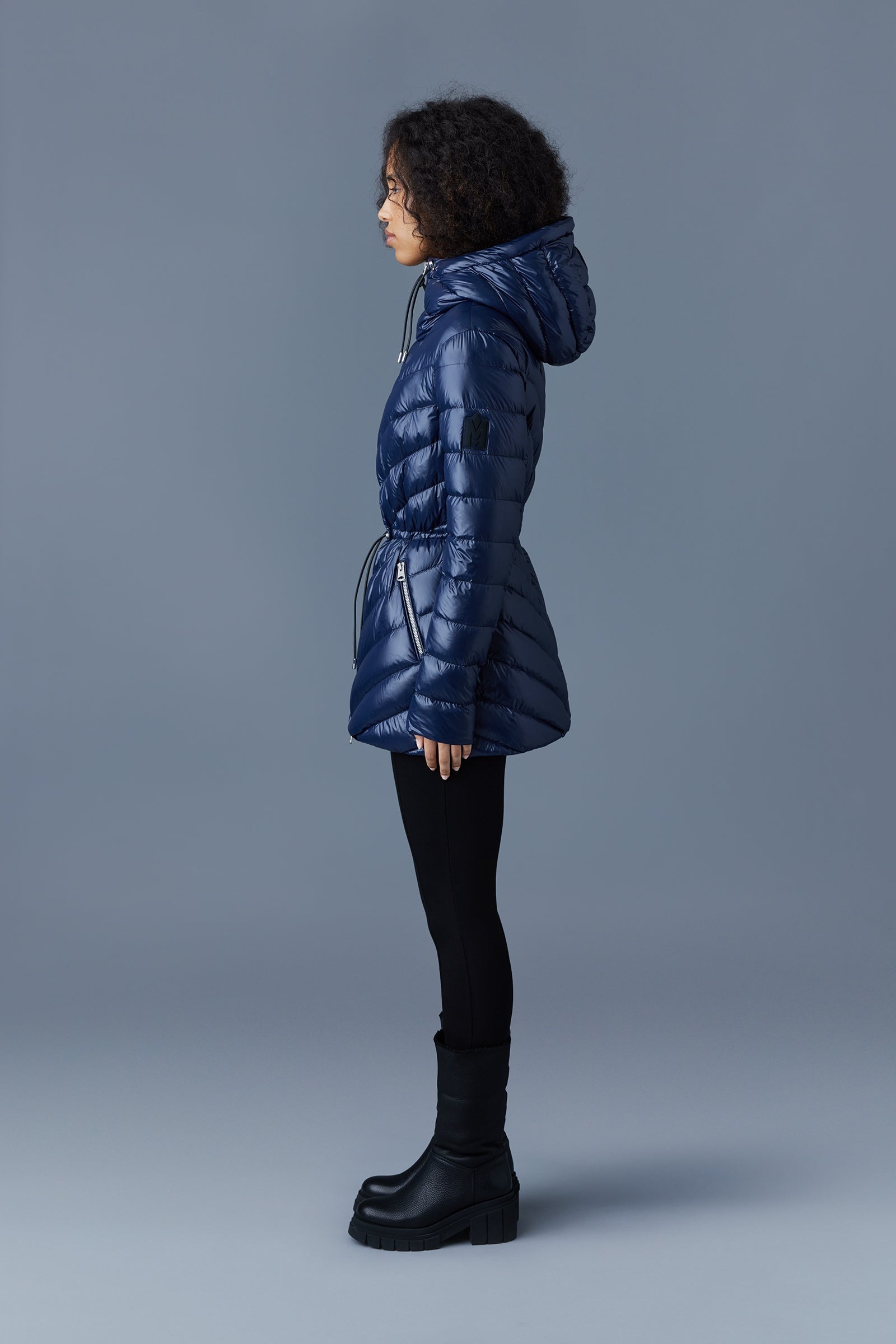 ARITA Light down jacket with hood - 3