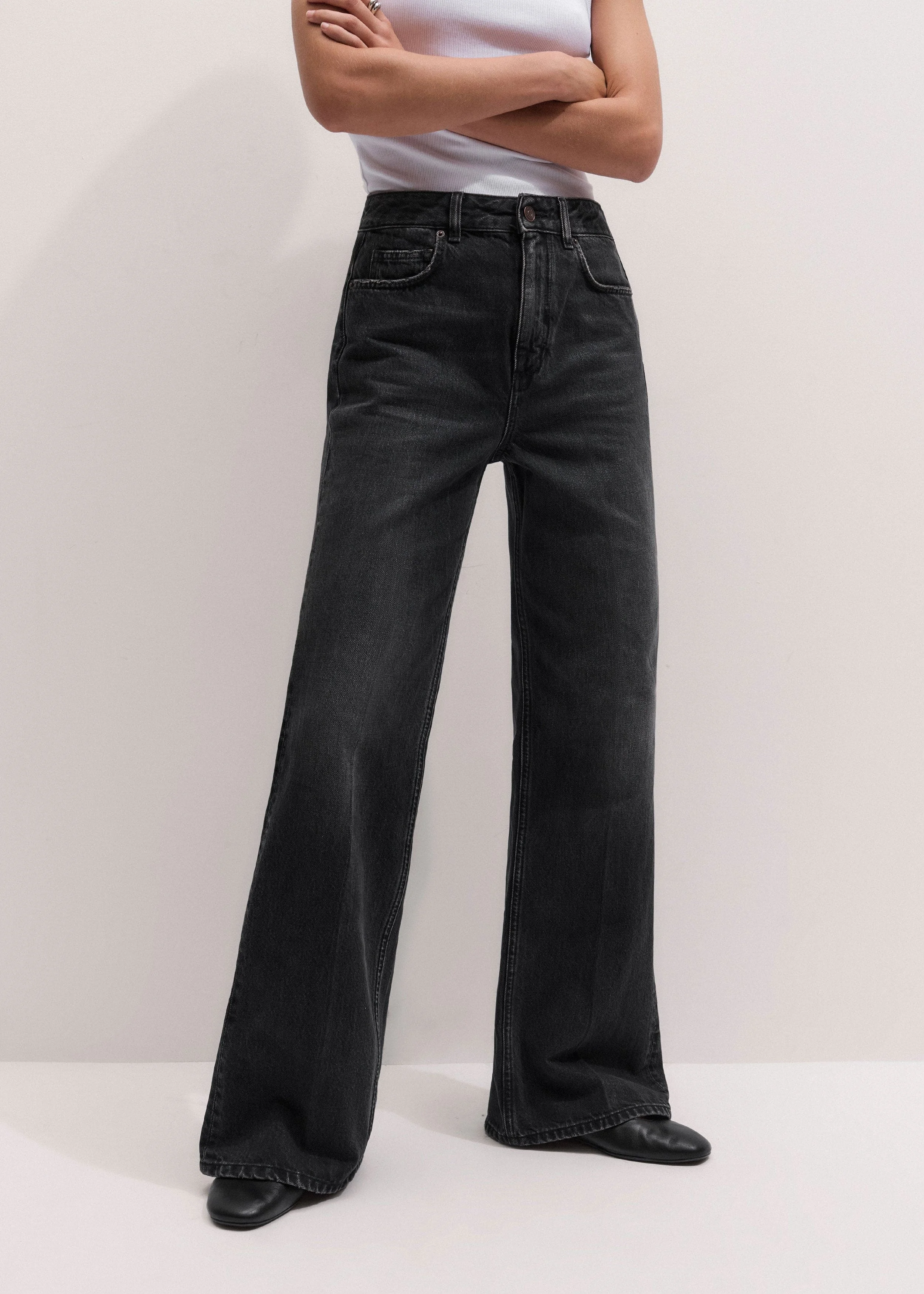 Leg Elongator Jean - 1