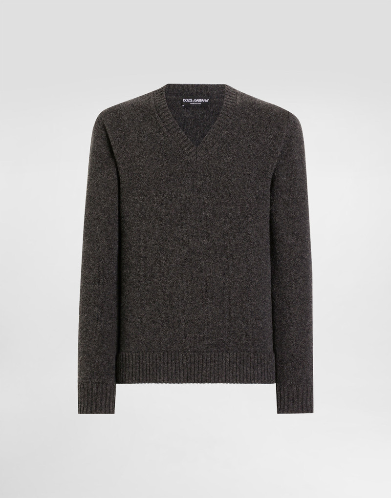 Wool pullover 1