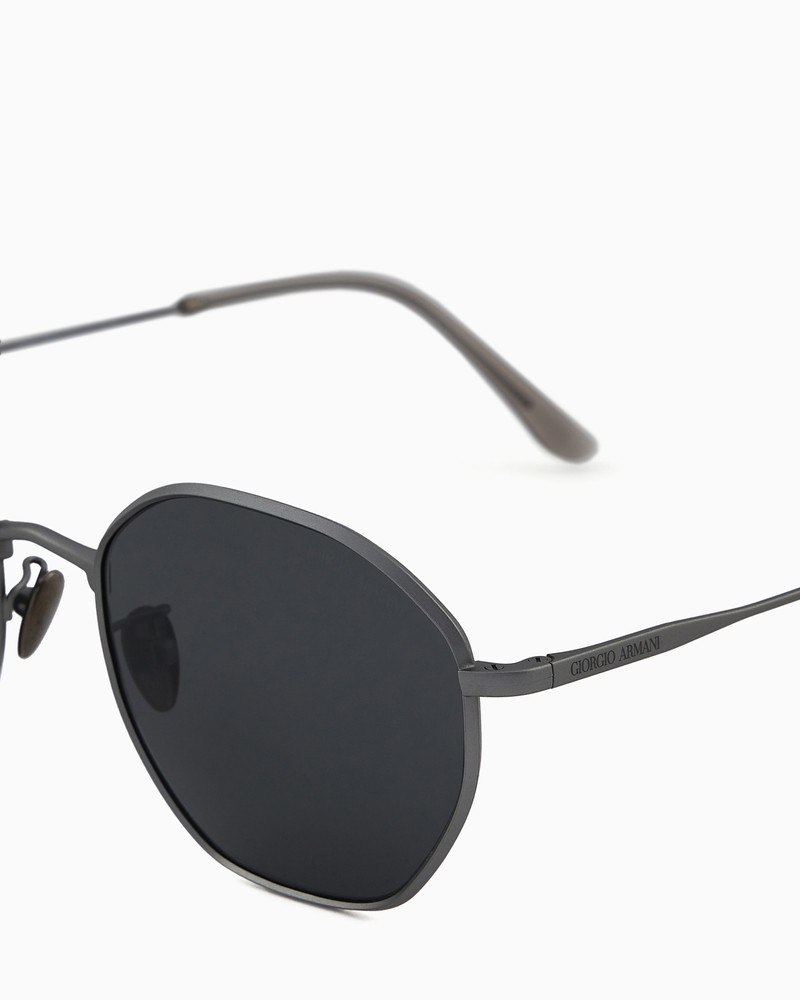 SUNGLASSES 5