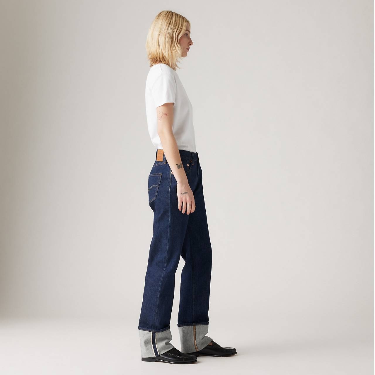 501® '90S CUFFED SELVEDGE WOMEN'S JEANS - 6