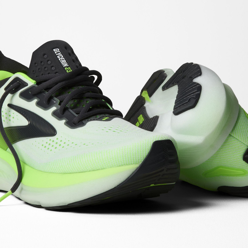 BROOKS Glycerin 23 outlook