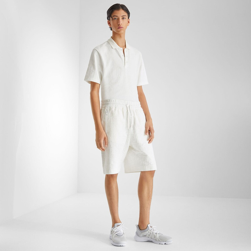 FENDI Bermudas outlook