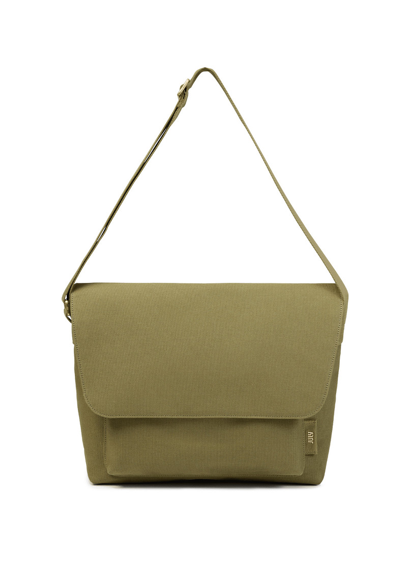 Everyday Messenger Bag 1