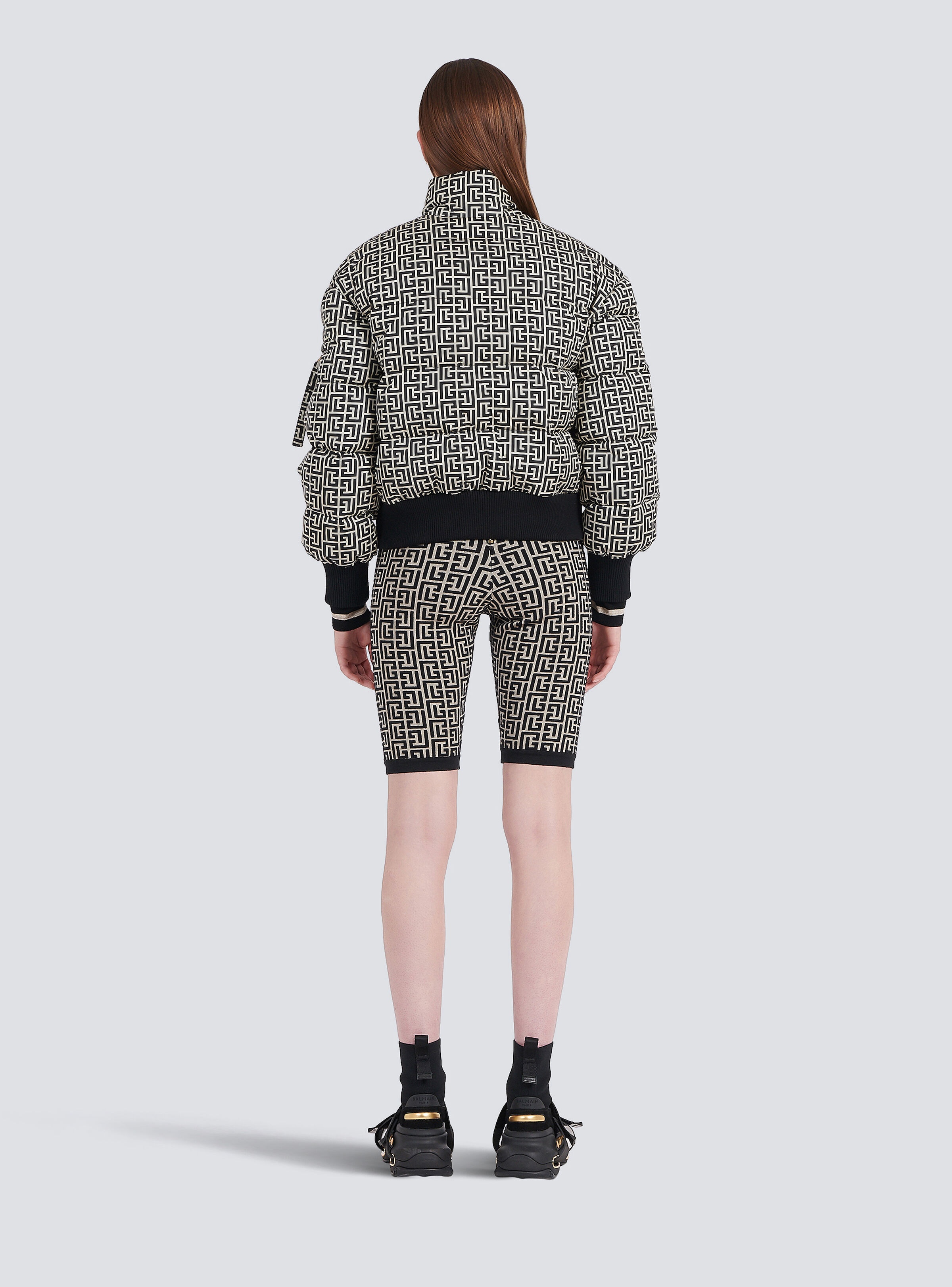 Nylon quilted coat with monogram - 4