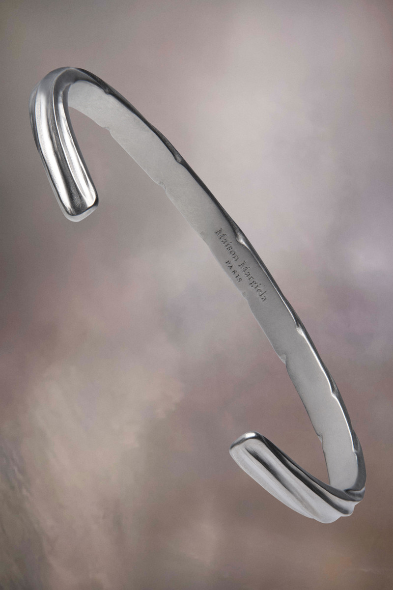 Maison Margiela Timeless cuff outlook