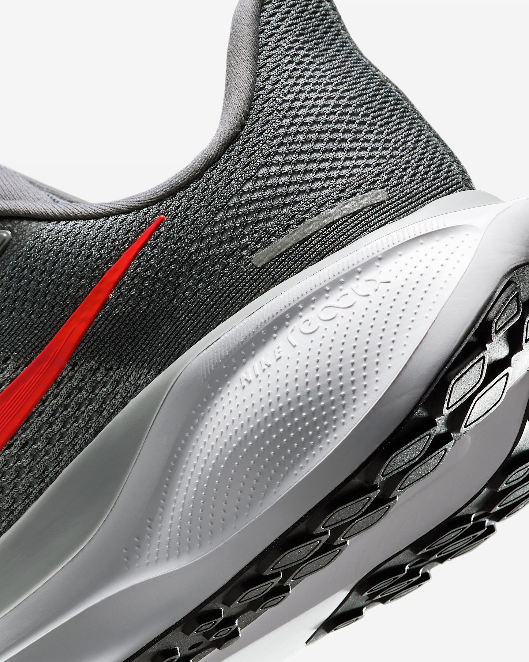 Nike Pegasus 41 Men's Road Running Shoes (Extra Wide) - 8