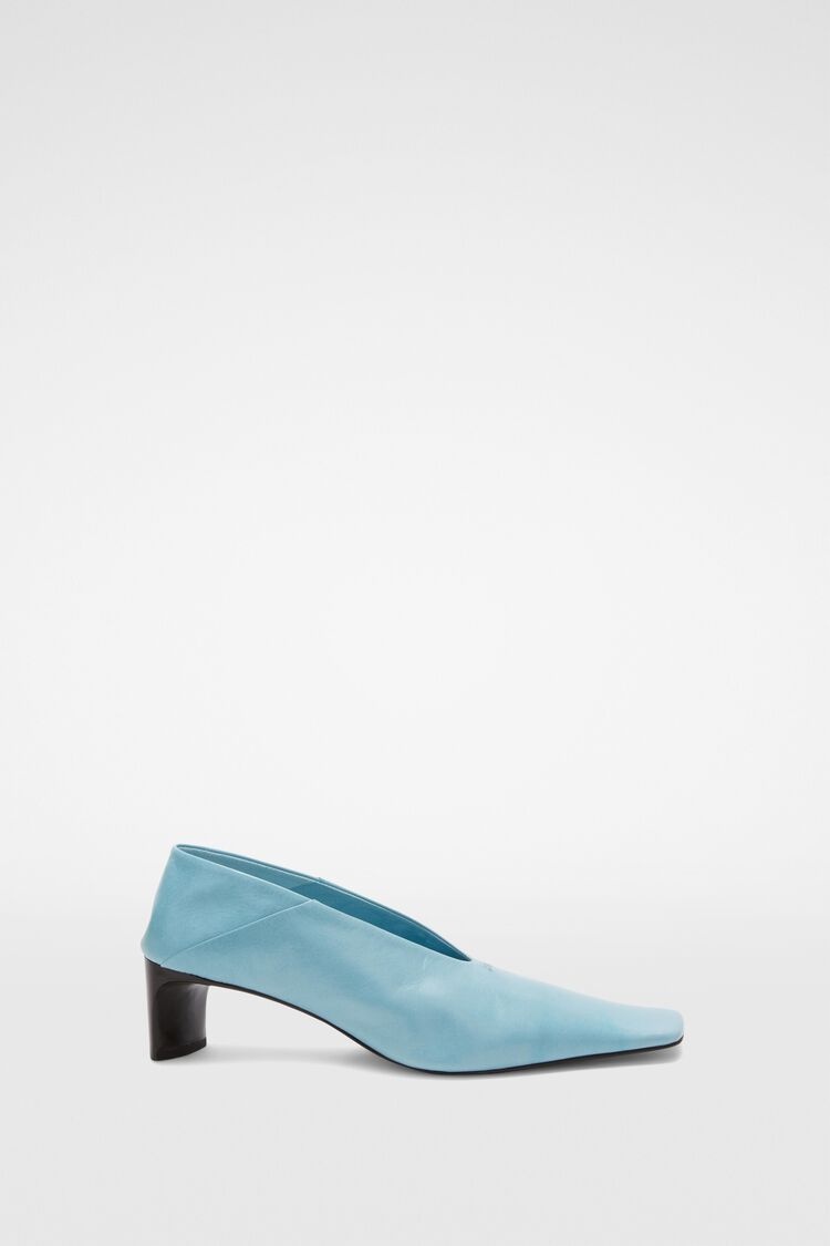 Pumps - 1