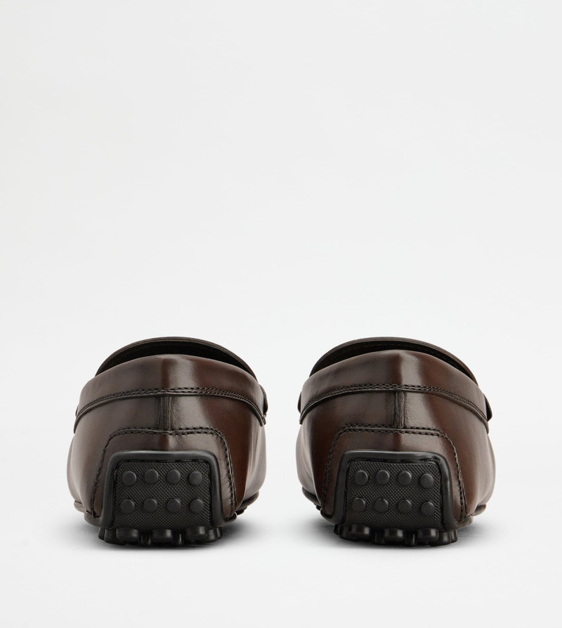 Tod's T TIMELESS CITY GOMMINO DRIVING SHOES IN LEATHER - BROWN outlook