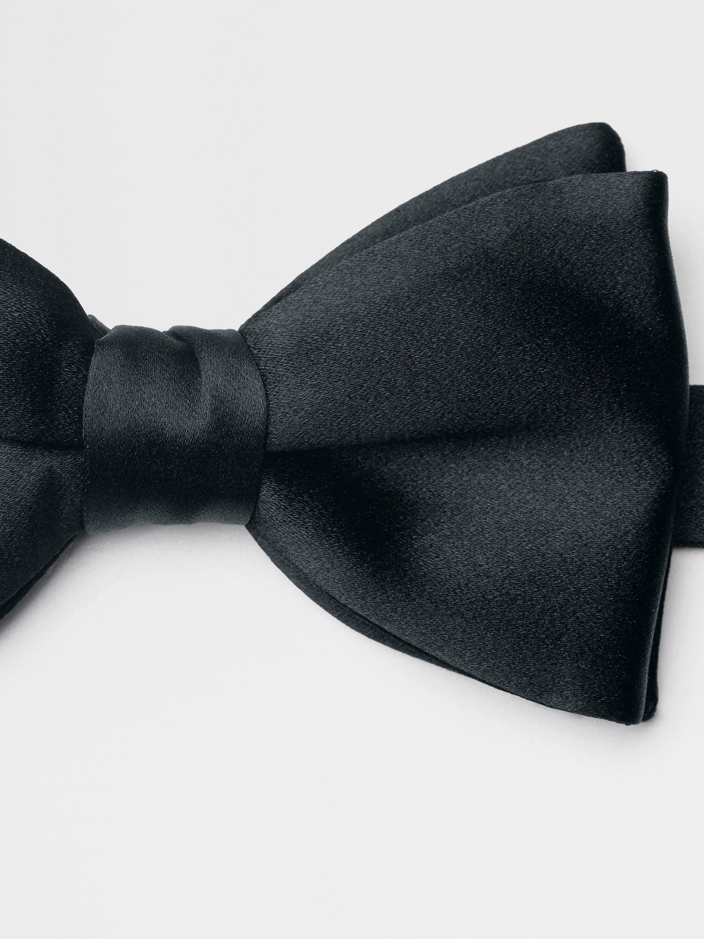 DARK BLUE SILK BOWTIE - 2