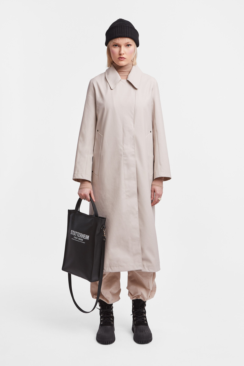 Stutterheim Mayfair Trench Coat Light Sand outlook