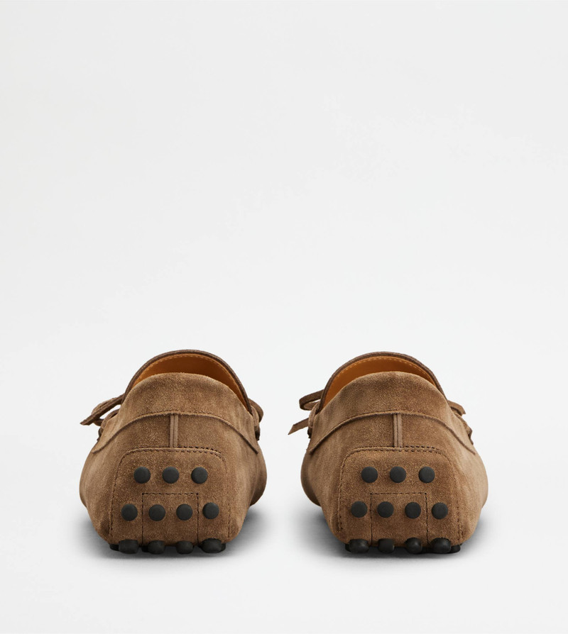 Tod's GOMMINO LOAFERS IN SUEDE - BROWN outlook