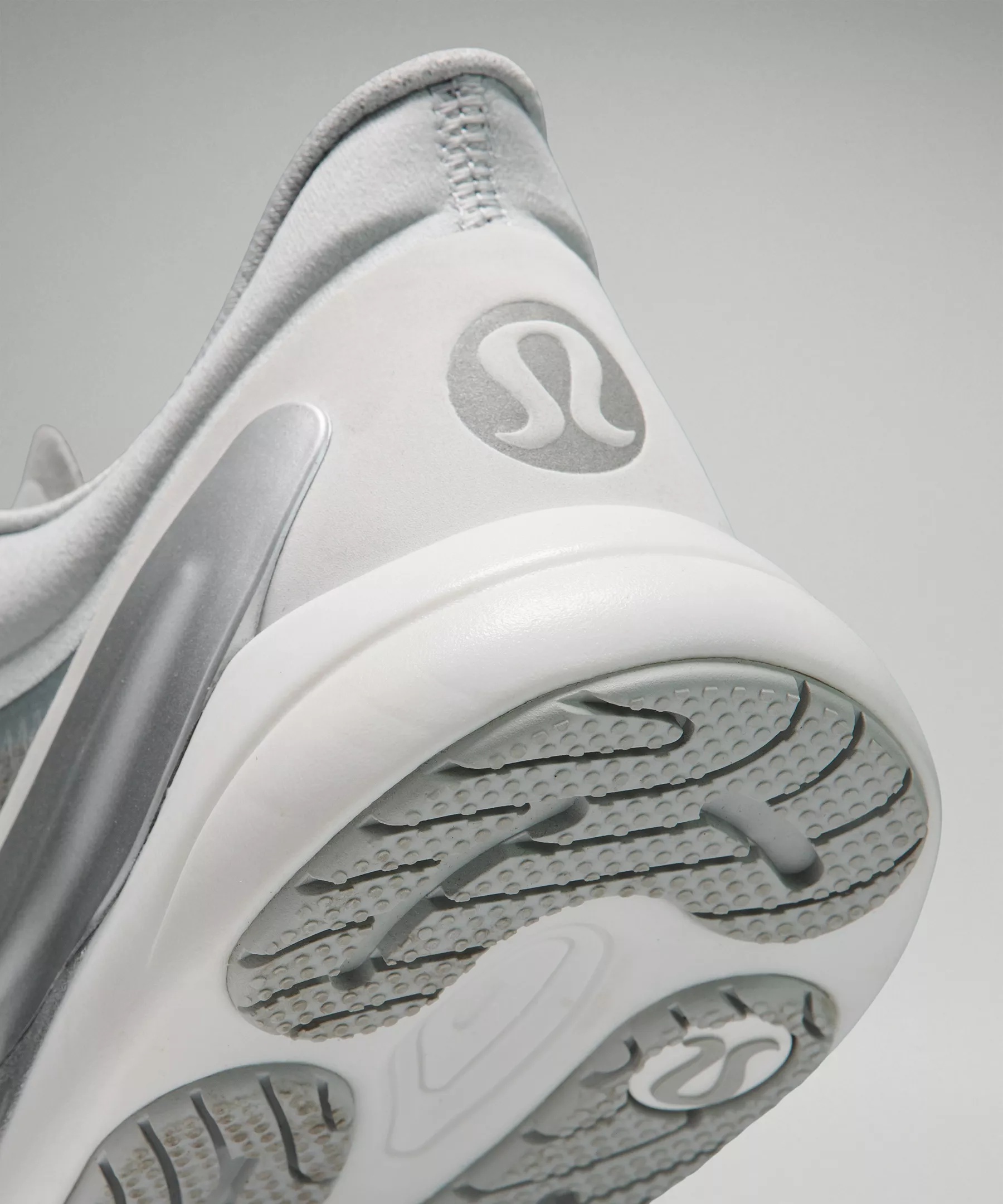 Women's Blissfeel Running Shoe - 9