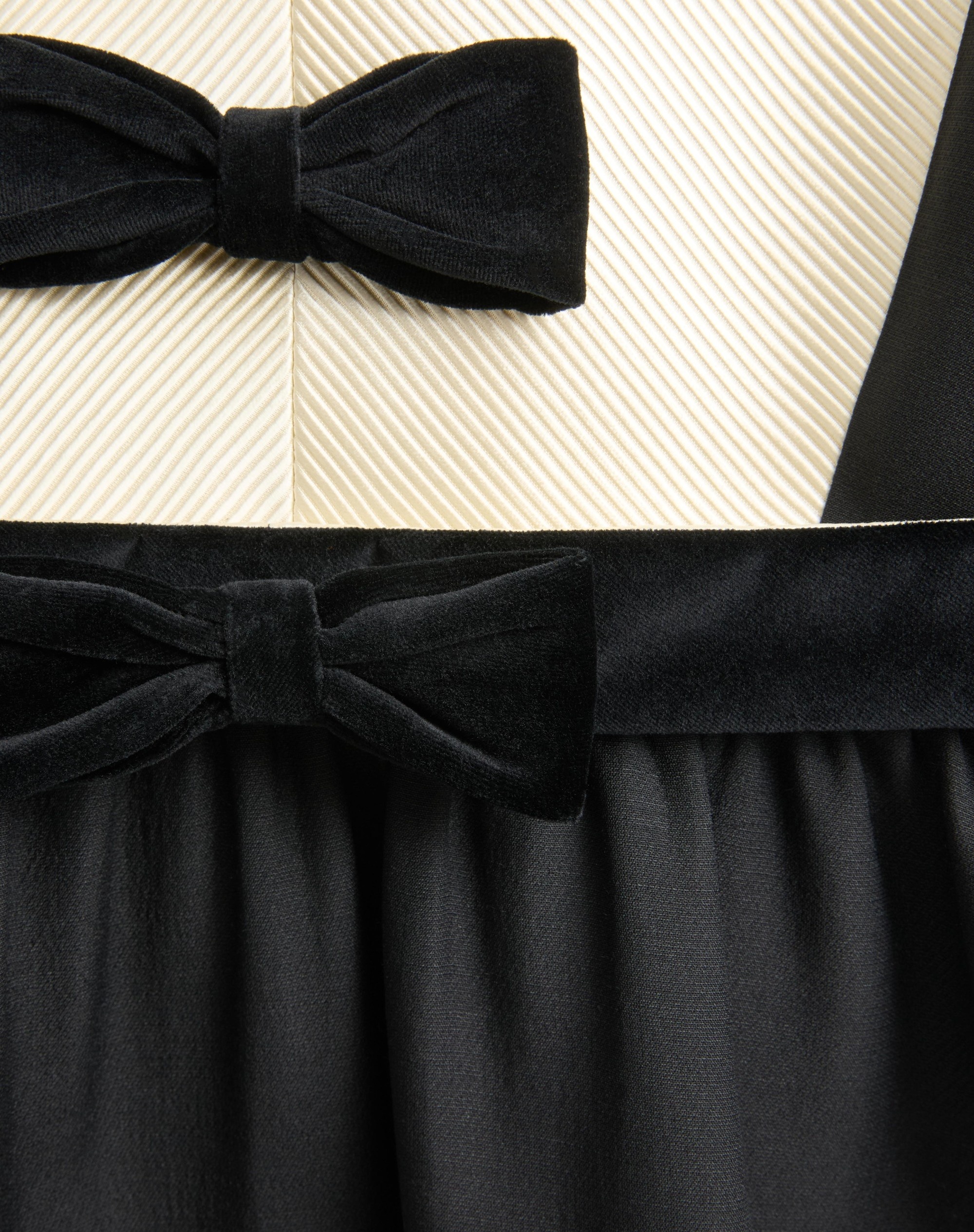 CREPE COUTURE SHORT DRESS WITH BOWS - 9