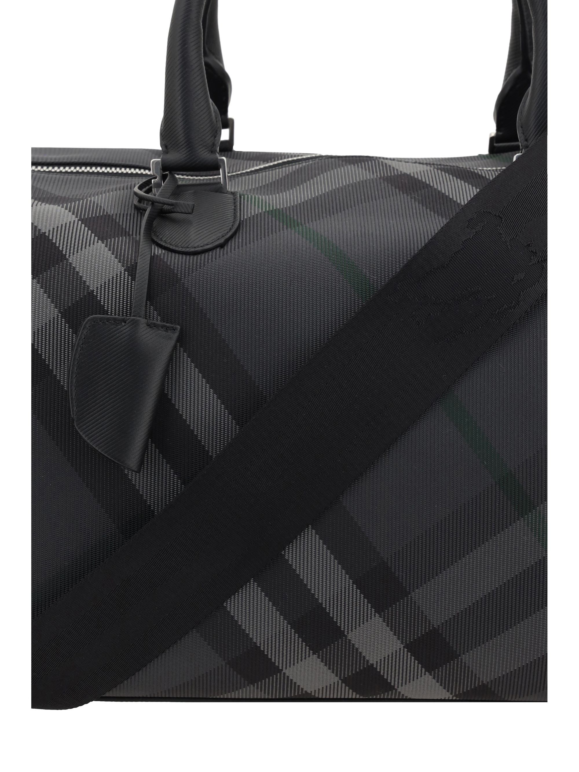 【BURBERRY】Grid Travel Bag 8097349C1183 Burberry Grid Travel Bag | baseblu | REVERSIBLE