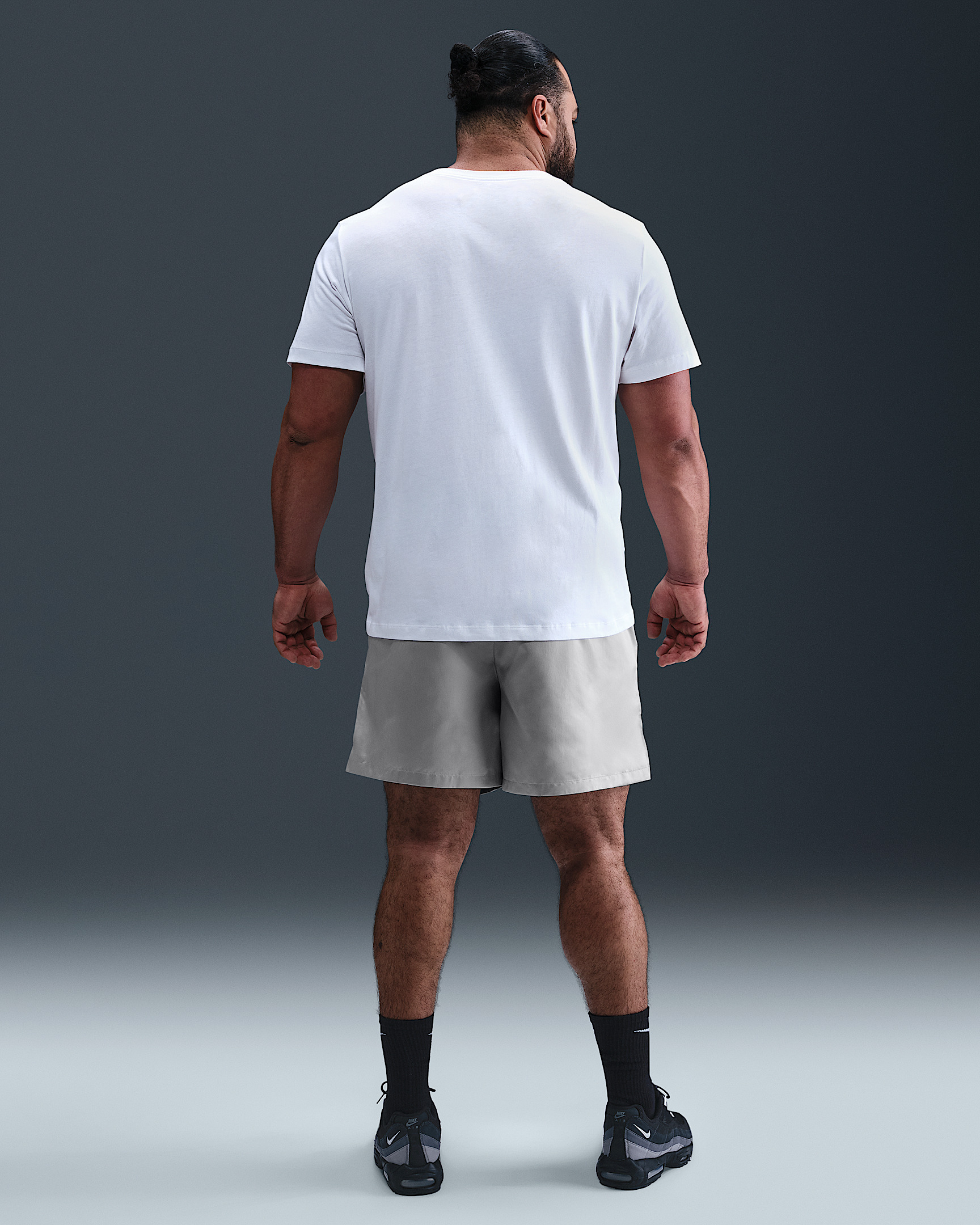 Nike Sportswear Club Men's Flow Football Shorts - 12