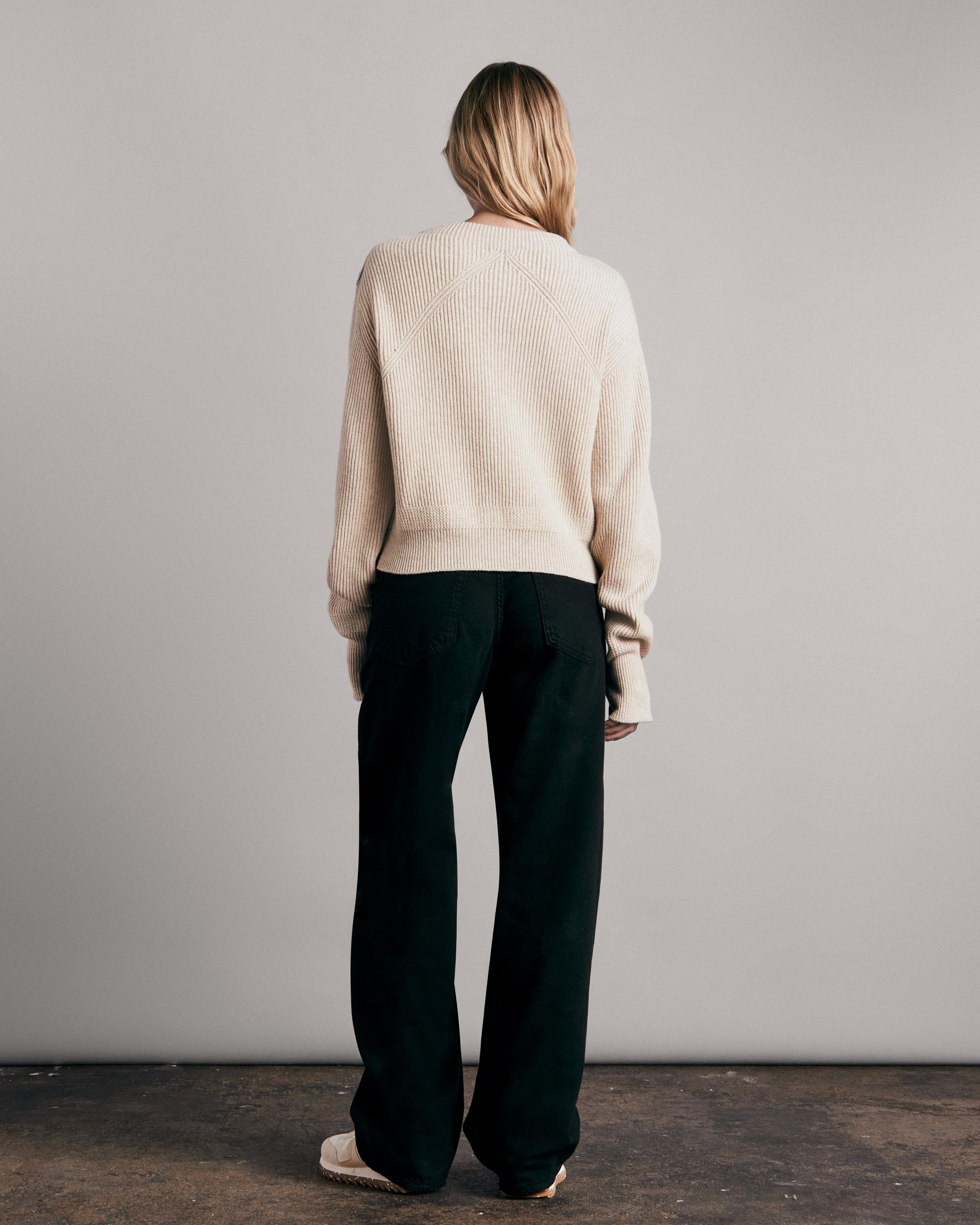 Nancy Wool Crew
Classic Fit Top - 5