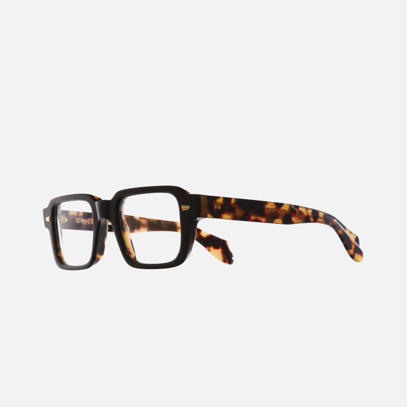 CUTLER AND GROSS 1393 SQUARE OPTICALS outlook