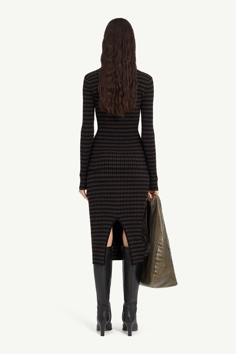 Ribbed turtleneck 3