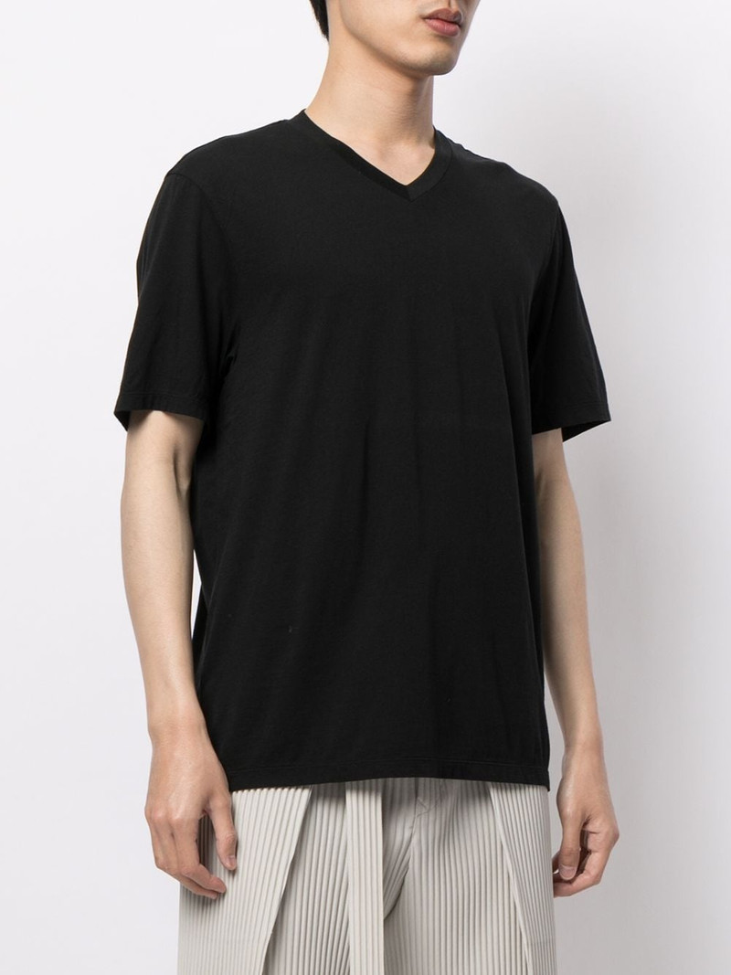 Lotus V-neck T-shirt 3