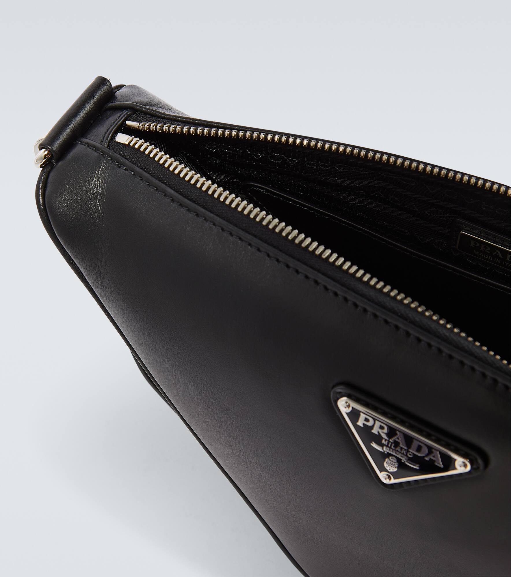 Triangle leather shoulder bag - 4