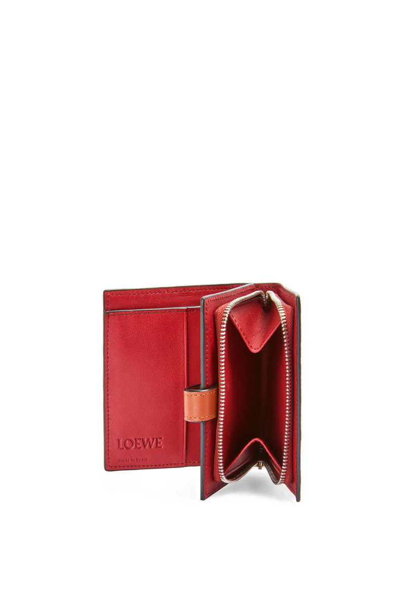 Compact zip wallet in soft grained calfskin 3