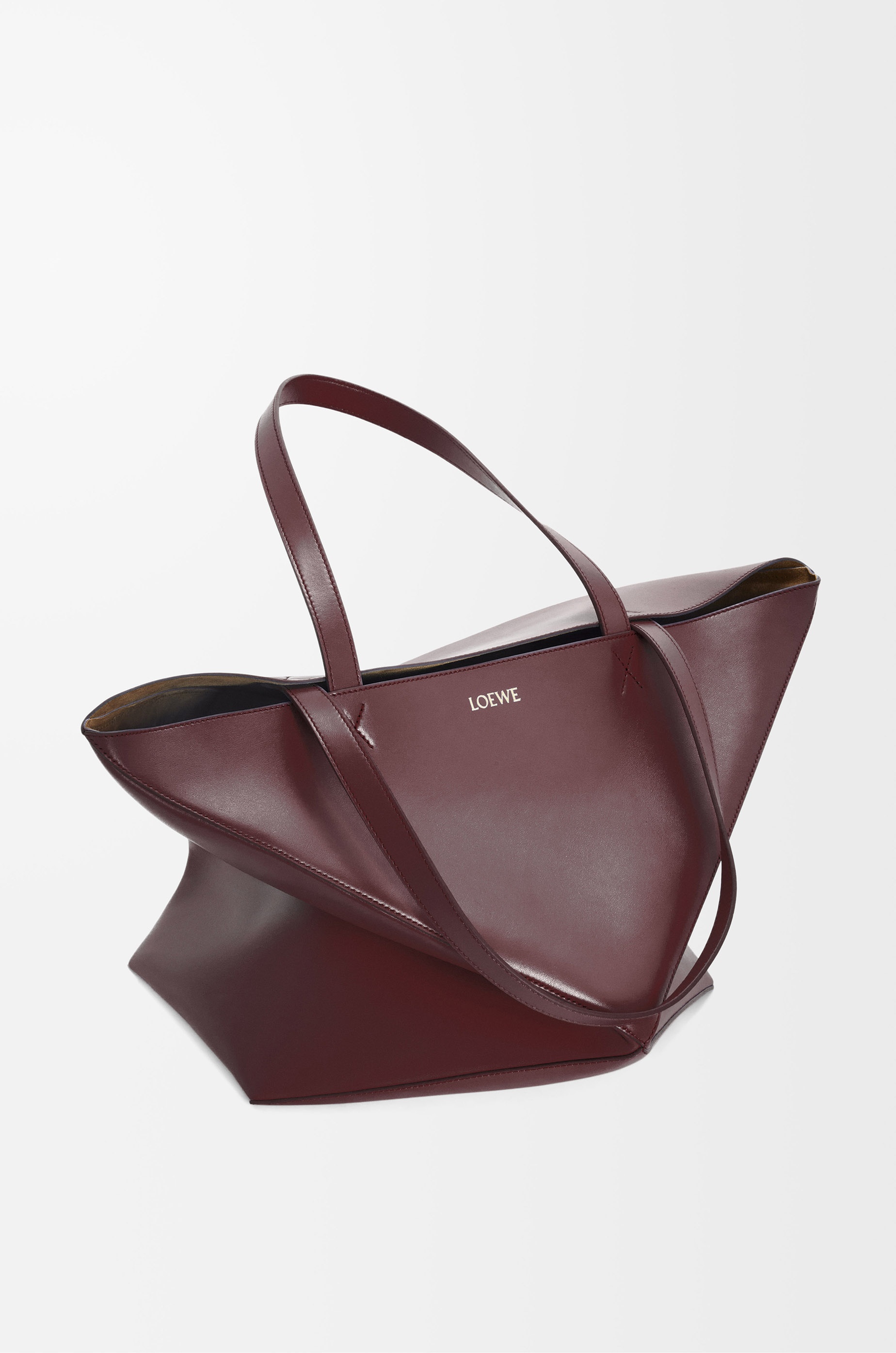 XL Puzzle Fold Tote in shiny calfskin - 5