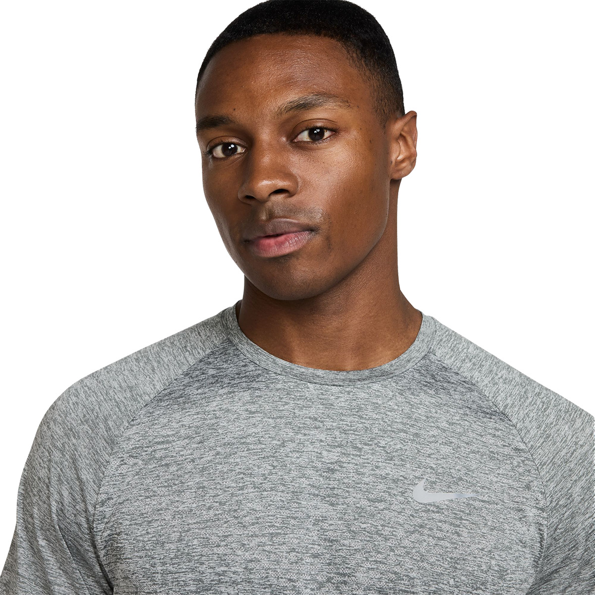 Nike Stride Shortsleeve - 4