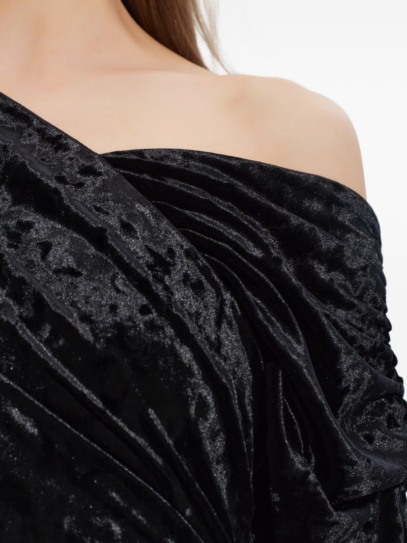 long-sleeve one-shoulder top 5