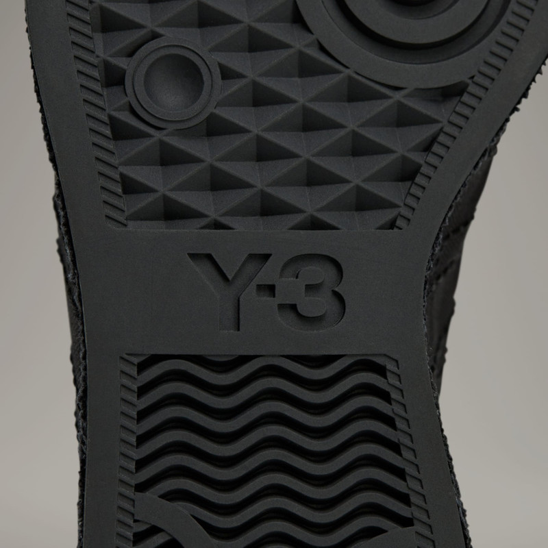 Y-3 Nizza Lo 8