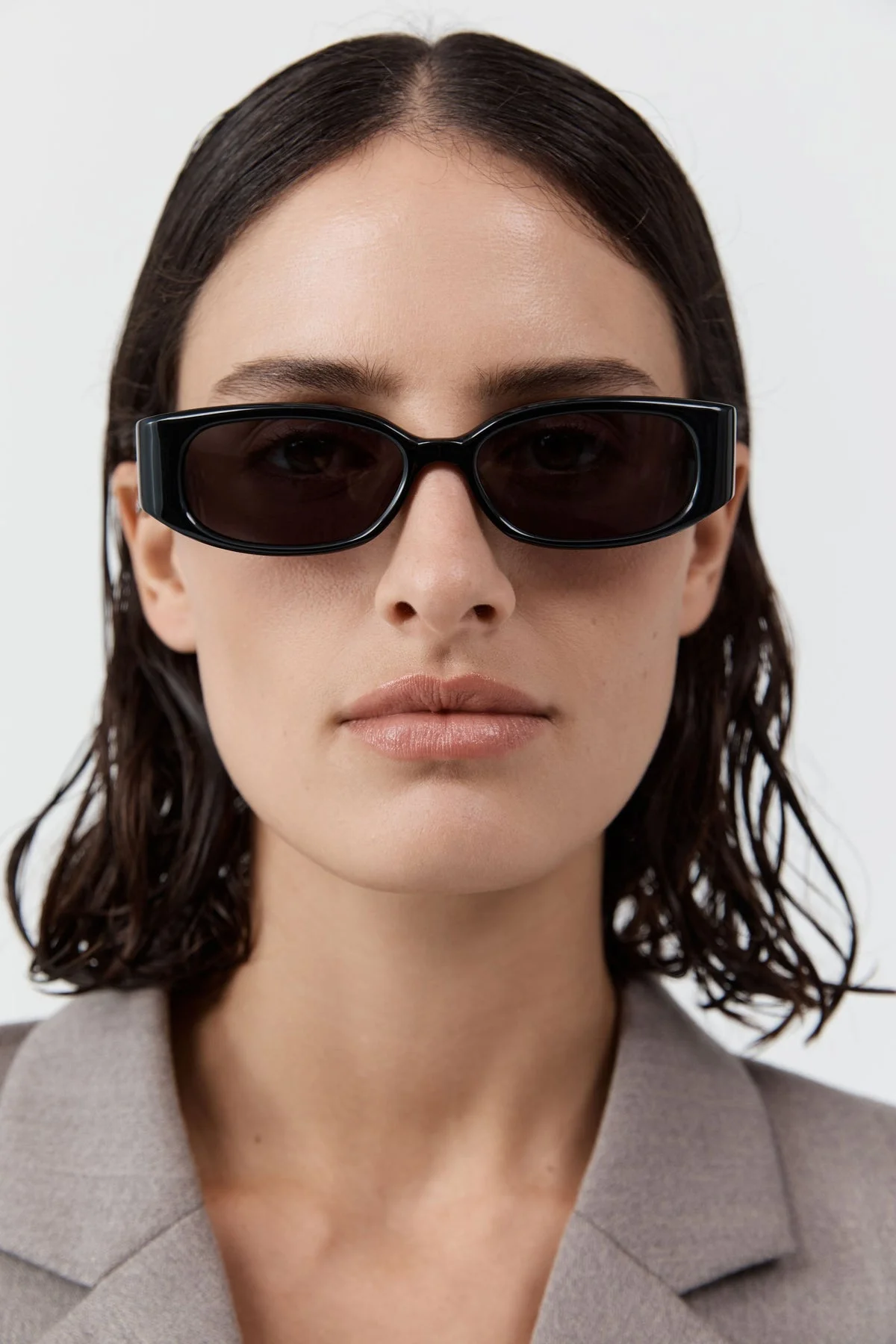 Clasico Sunglasses - Black/Grey - 1