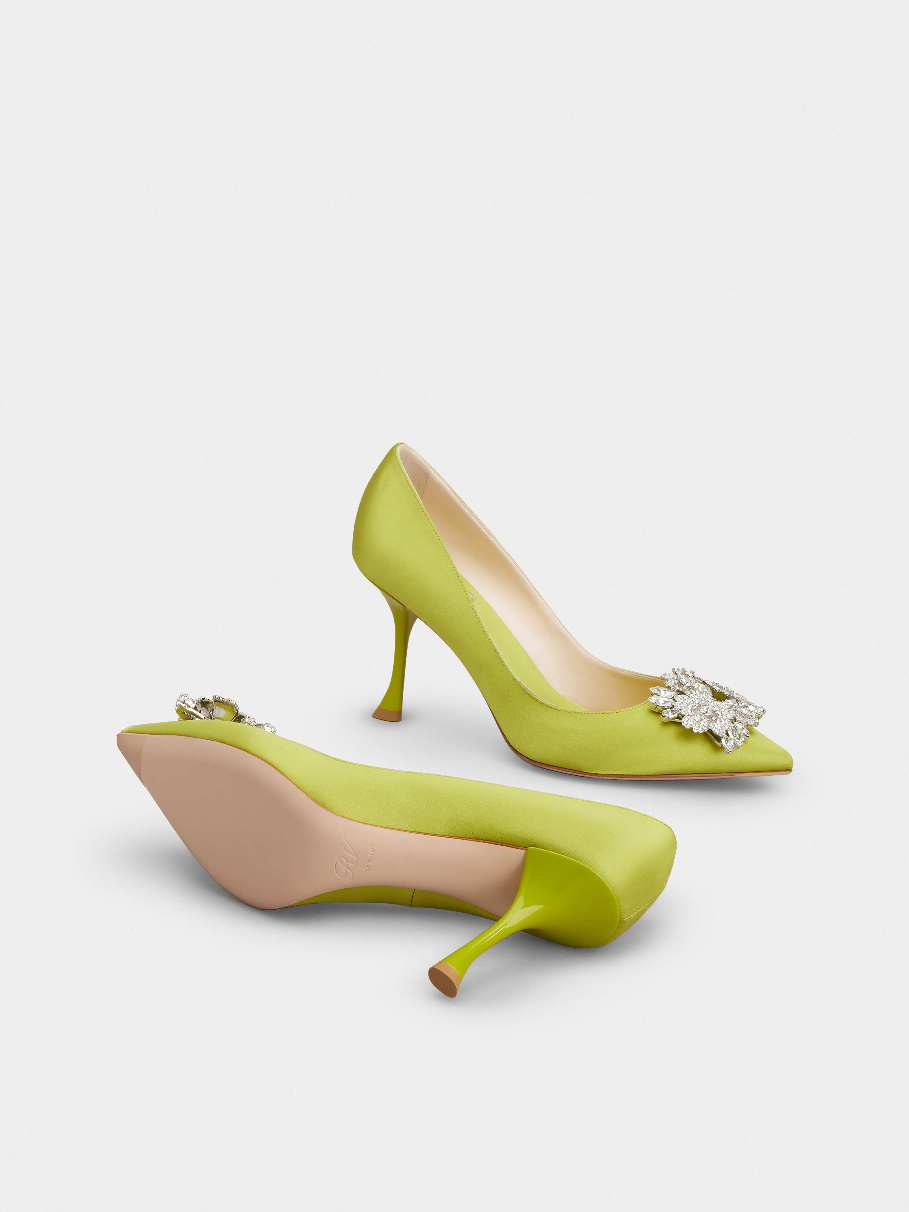 RV Bouquet Strass Buckle Pumps in Satin - 6