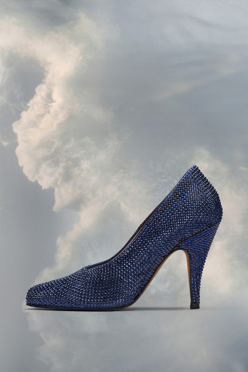 Maison Margiela Tabi rhinestone pump outlook