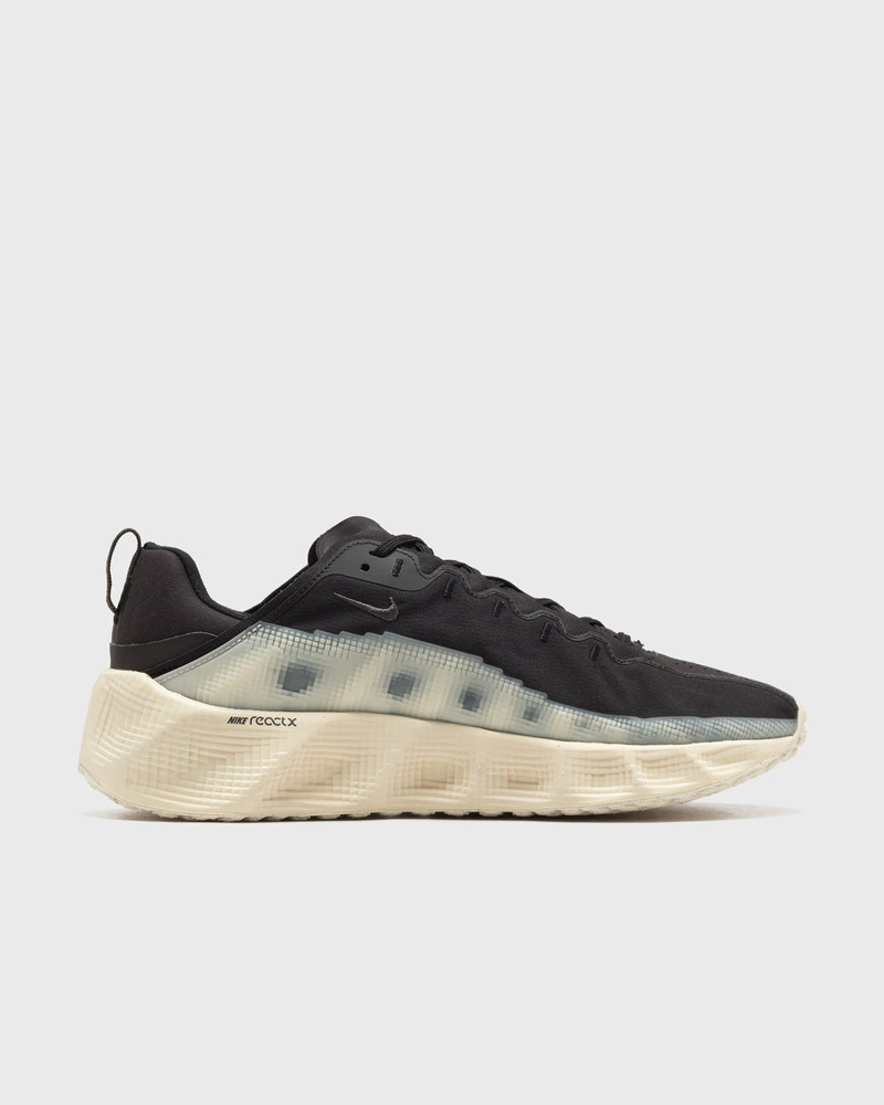 Nike AVA ROVER outlook