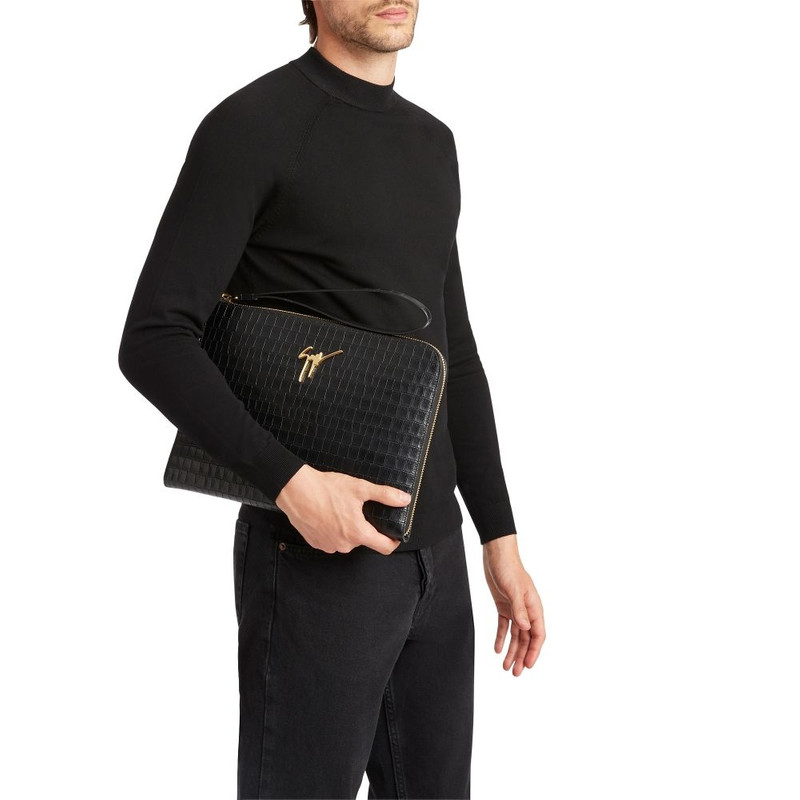 Giuseppe Zanotti Fabian outlook