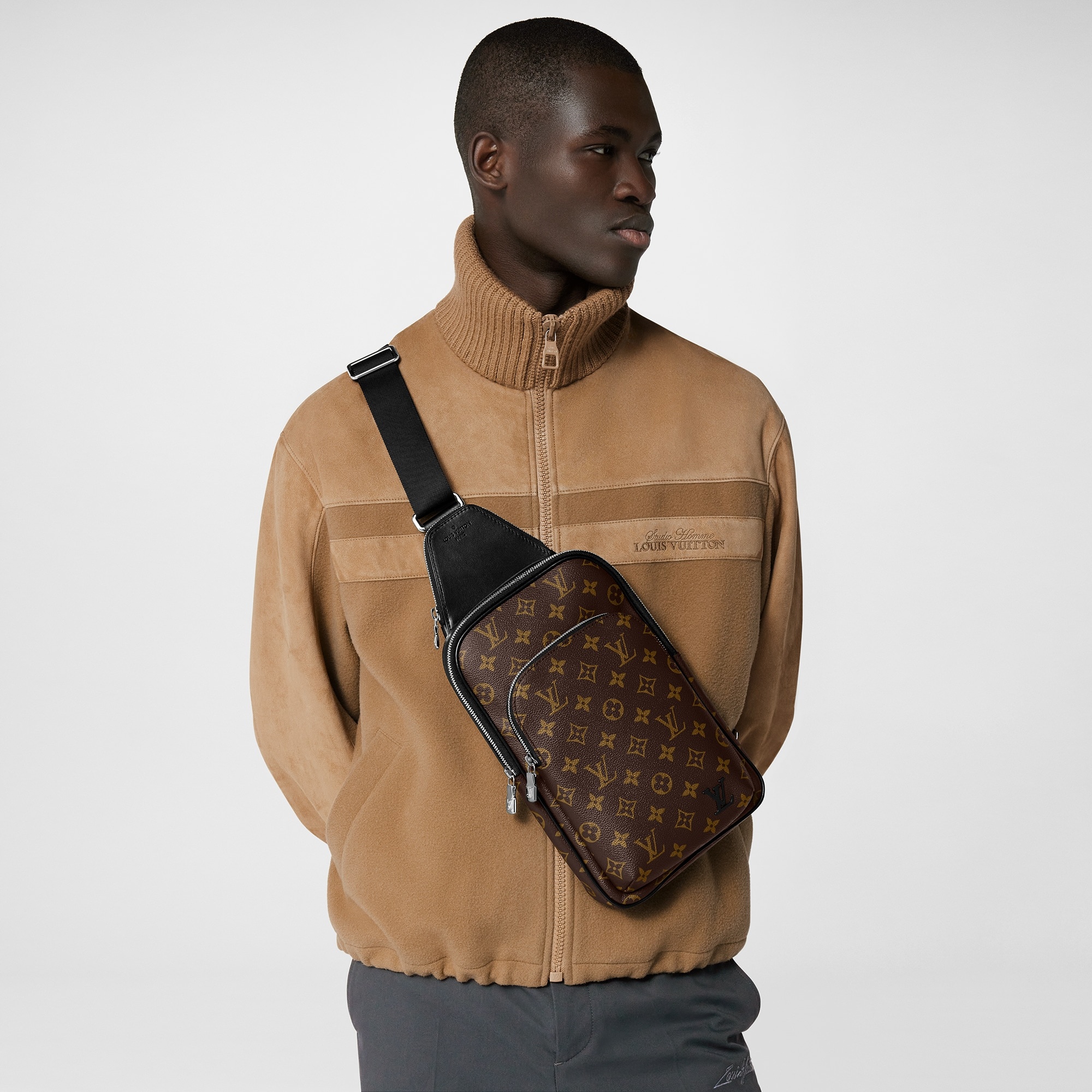 Louis vuitton avenue sling sale