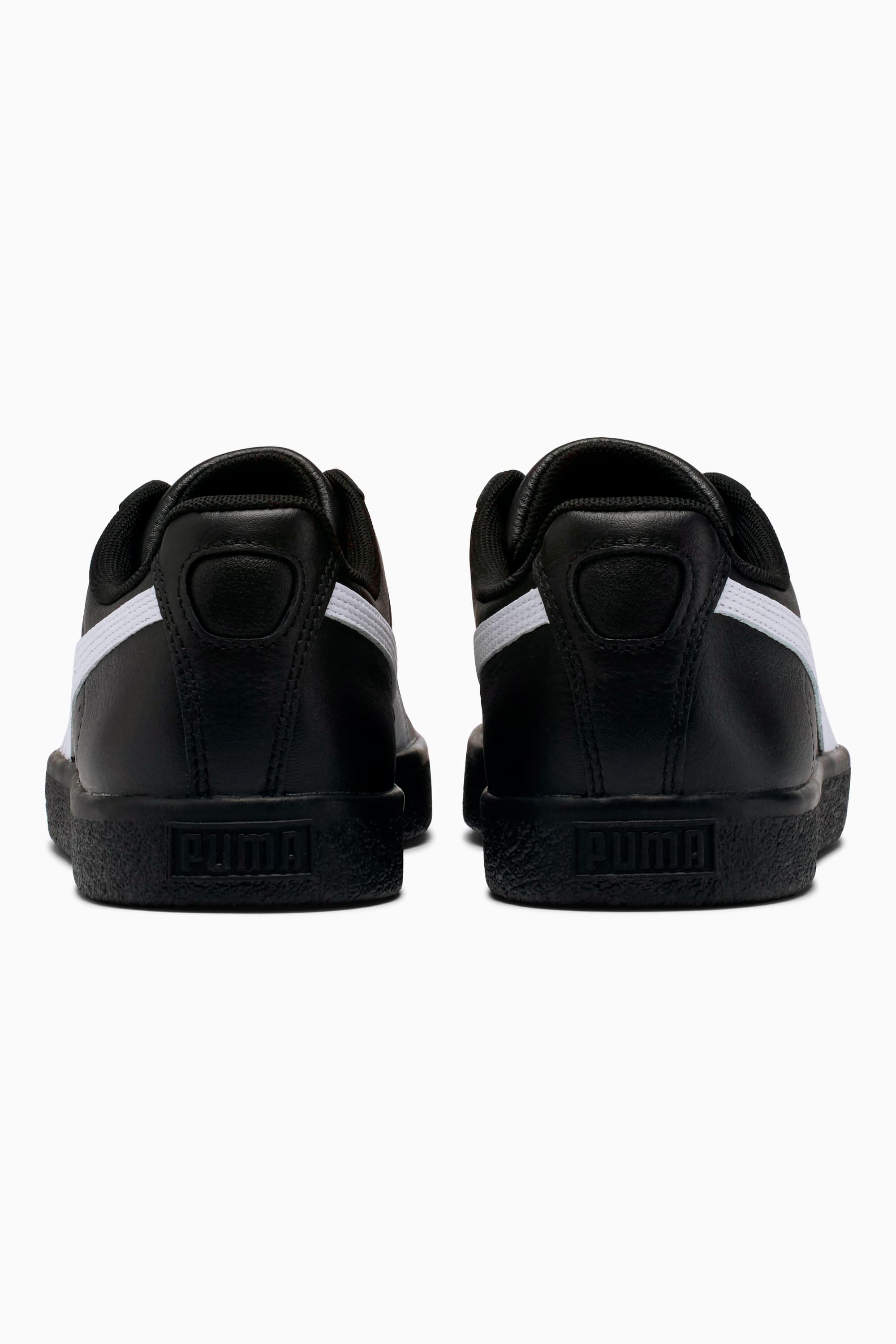 Clyde Core Foil Men's Sneakers - 6