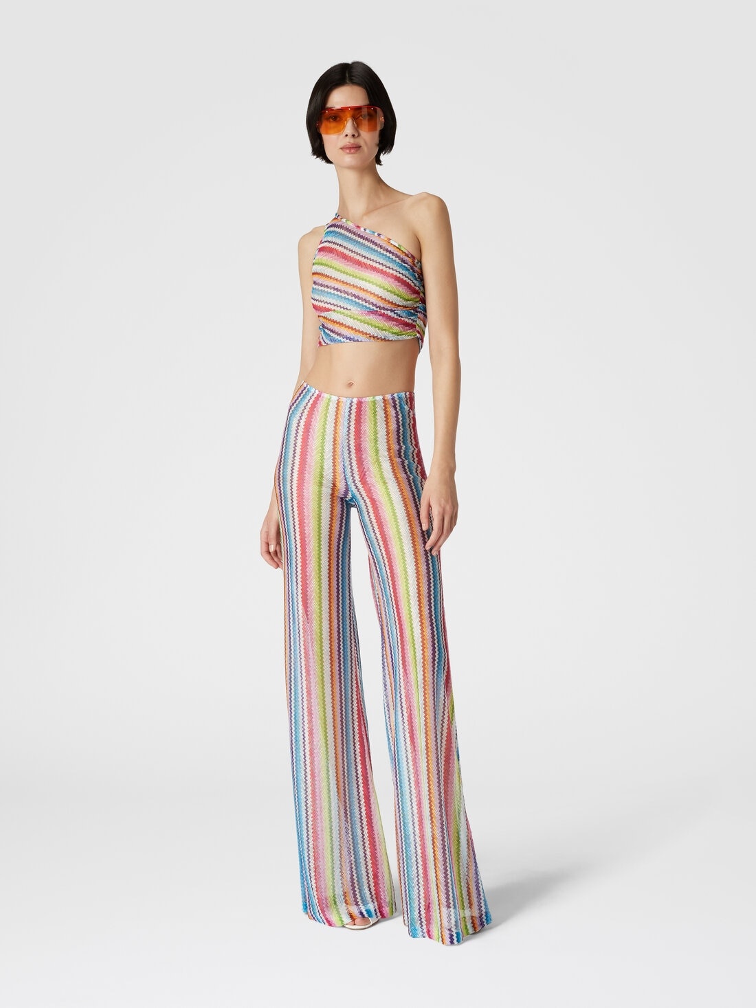 Low-waisted cover-up trousers with zig zag print - 2