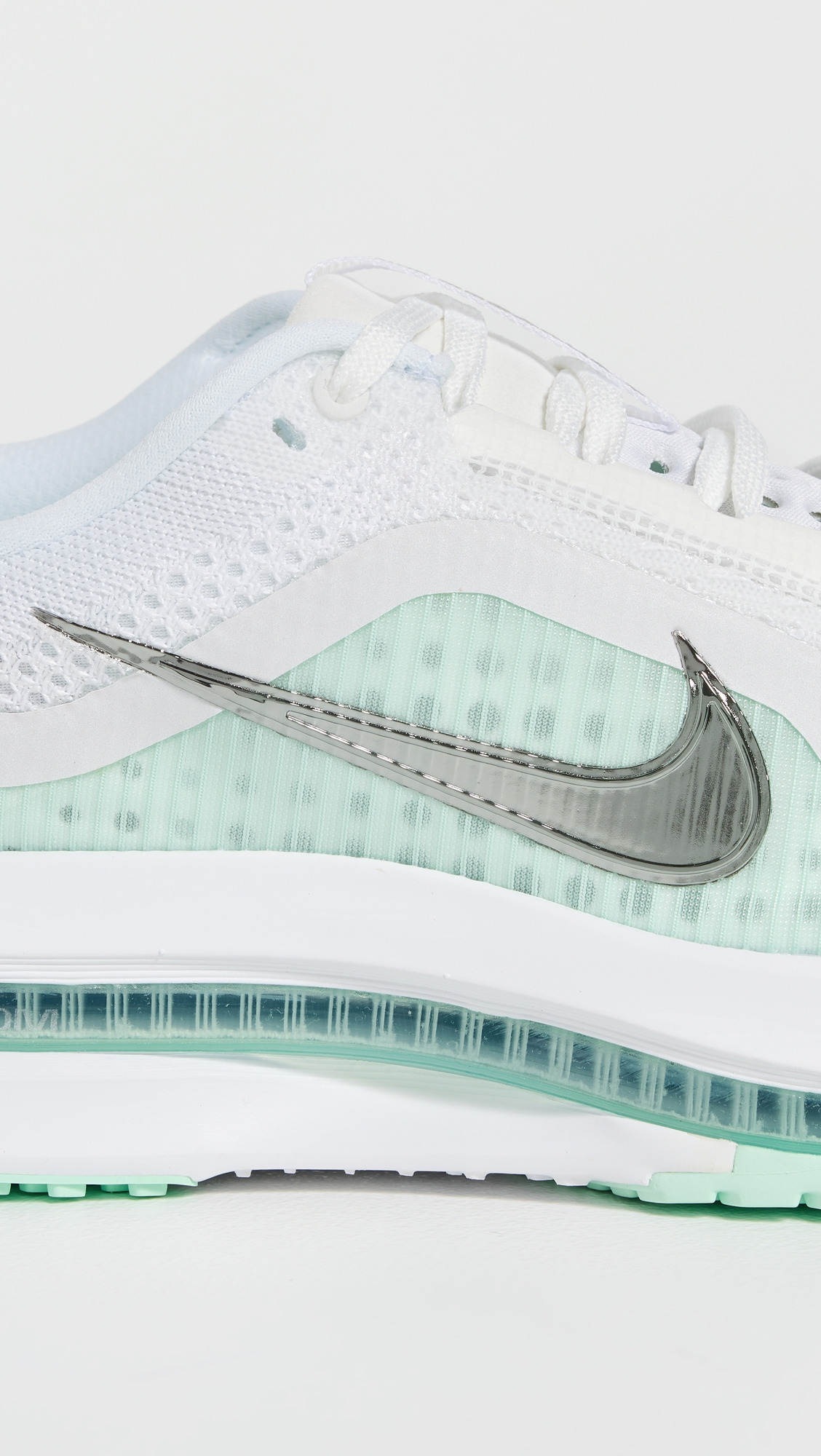 Nike Pegasus Premium Sneakers - 6