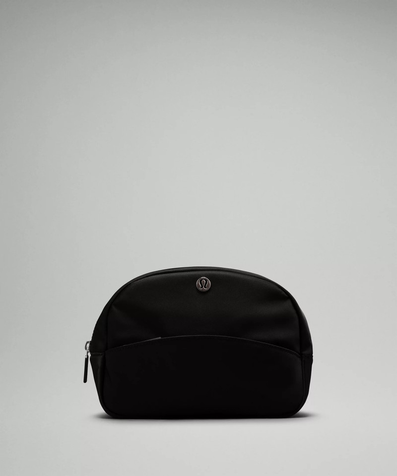 City Essentials Pouch 2L 1