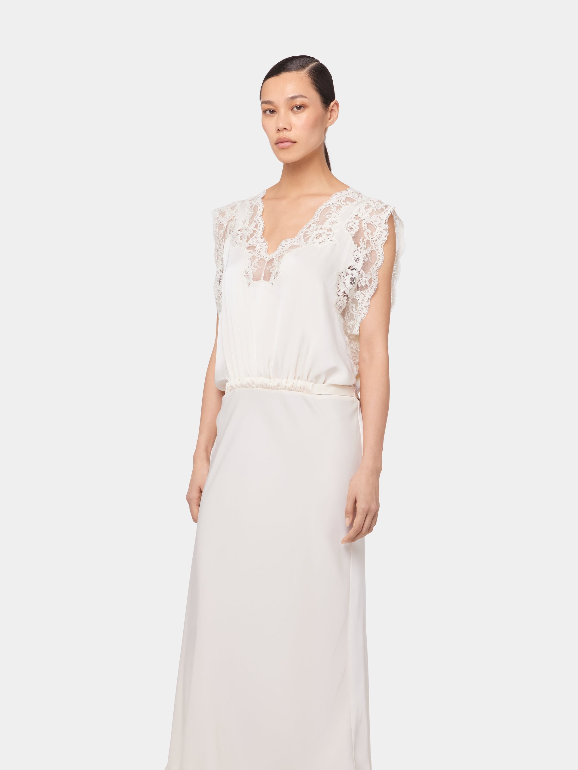 CHAMPAGNE LONG DRESS IN LACE AND SATIN - 5
