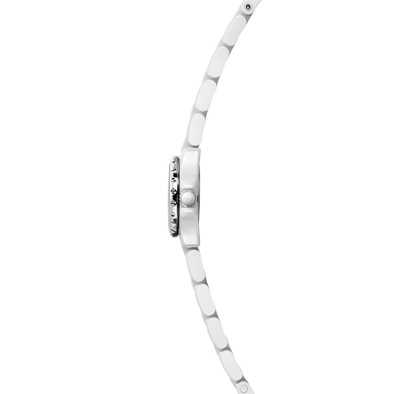 CHANEL J12∙XS Watch, 19 mm outlook