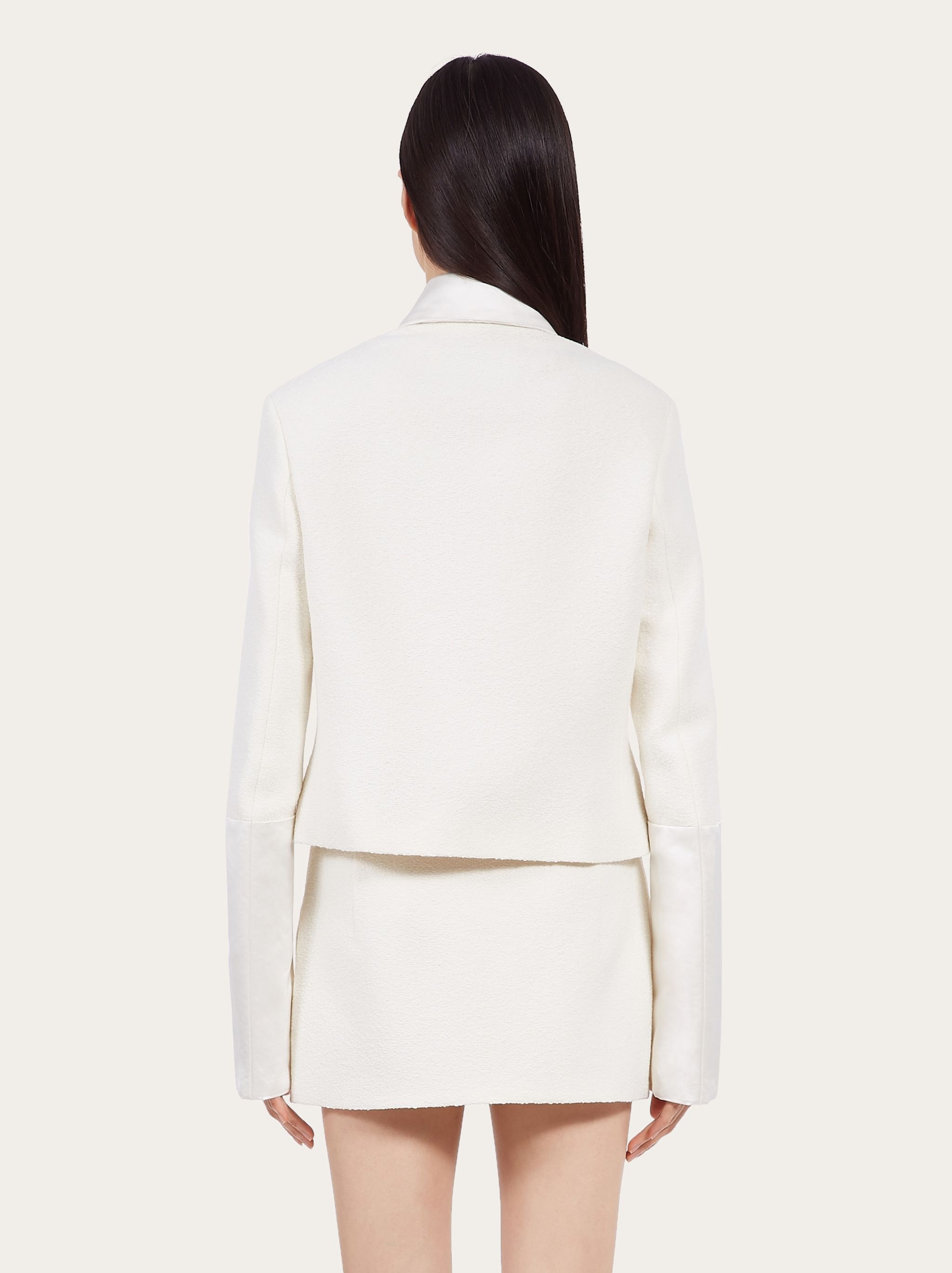 Short jacket with satin inserts - 3