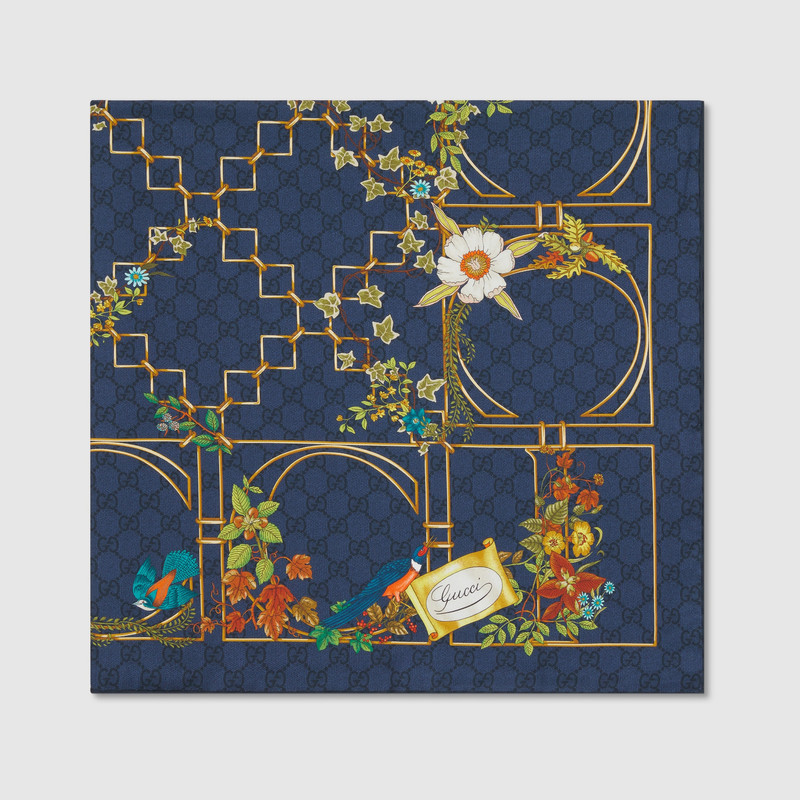 GUCCI Printed silk twill carré outlook