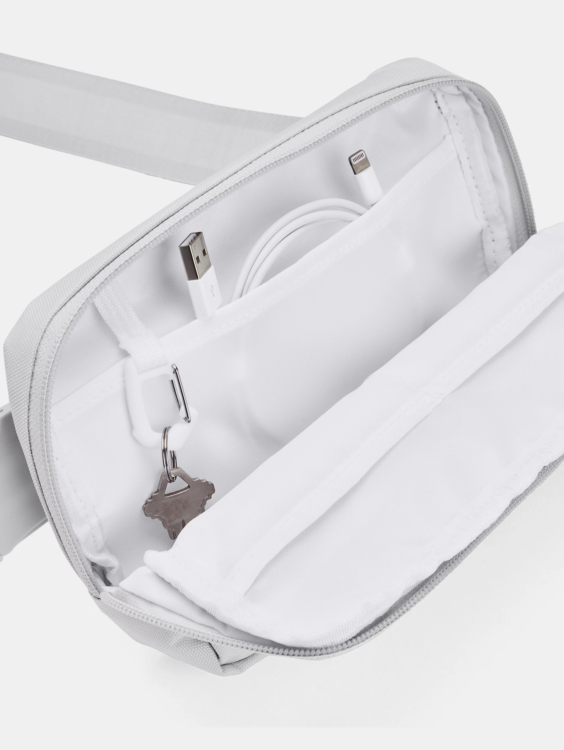 UA Essential - 4