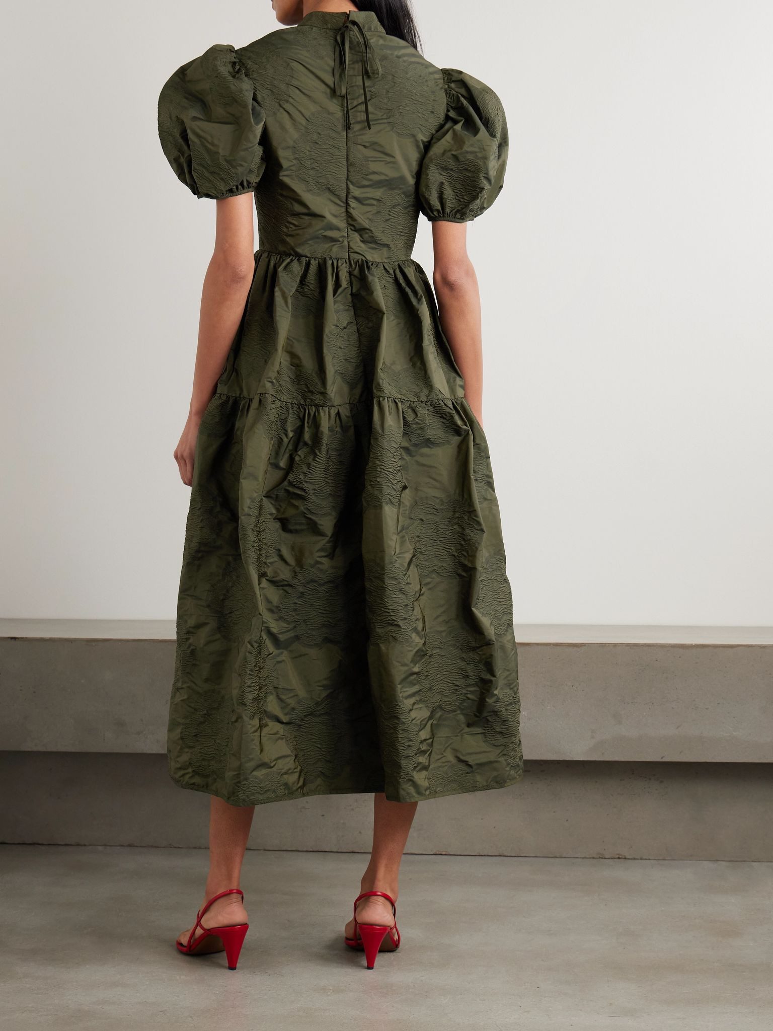 Kelly tiered matelassé-taffeta midi dress Army green - 3