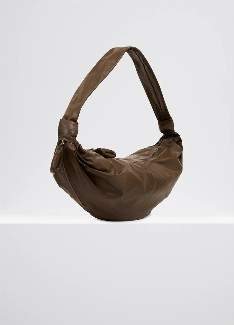 LARGE SOFT CROISSANT 5