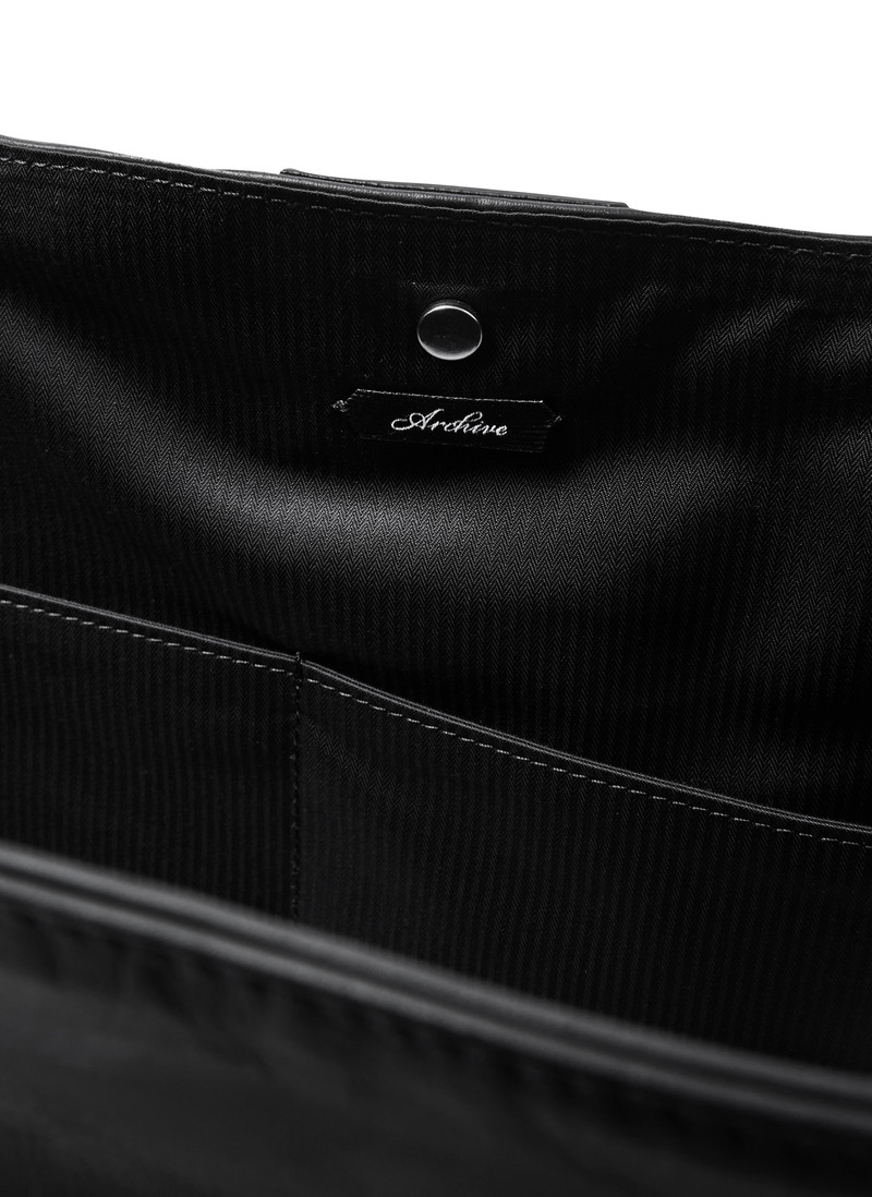 Shopper Bag
(Archive) 4